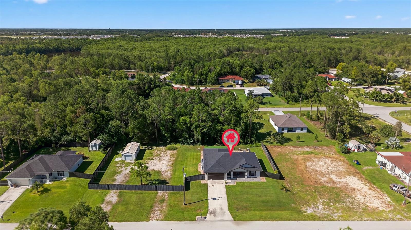MIRROR LAKES - Residential