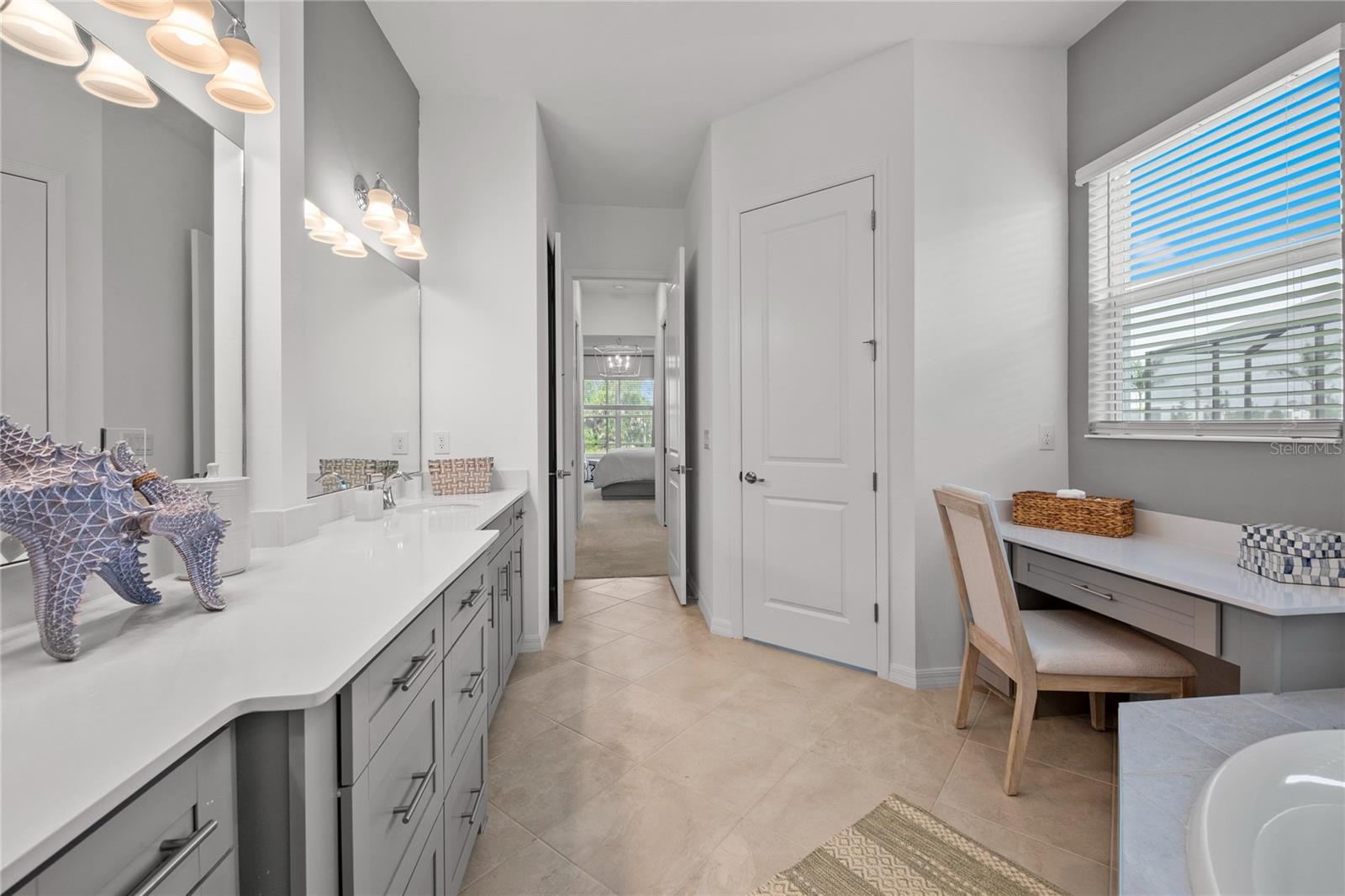 WELLEN PARK GOLF & COUNTRY CLUB - Residential