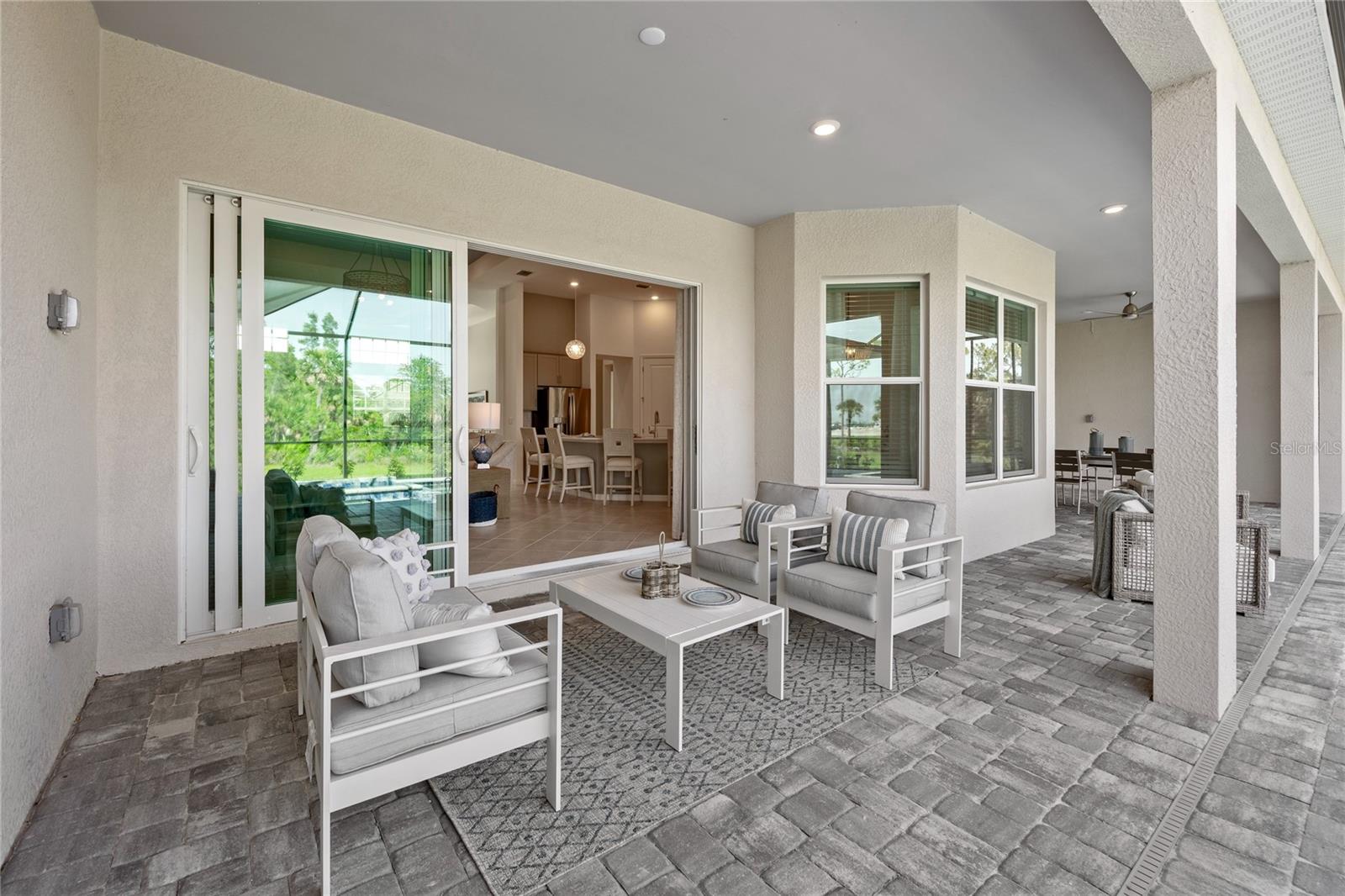 WELLEN PARK GOLF & COUNTRY CLUB - Residential