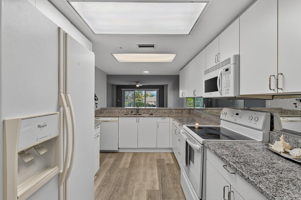 OCEANS CLOVERLEAF CONDO - Residential