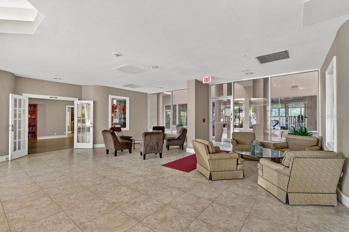 OCEANS CLOVERLEAF CONDO - Residential