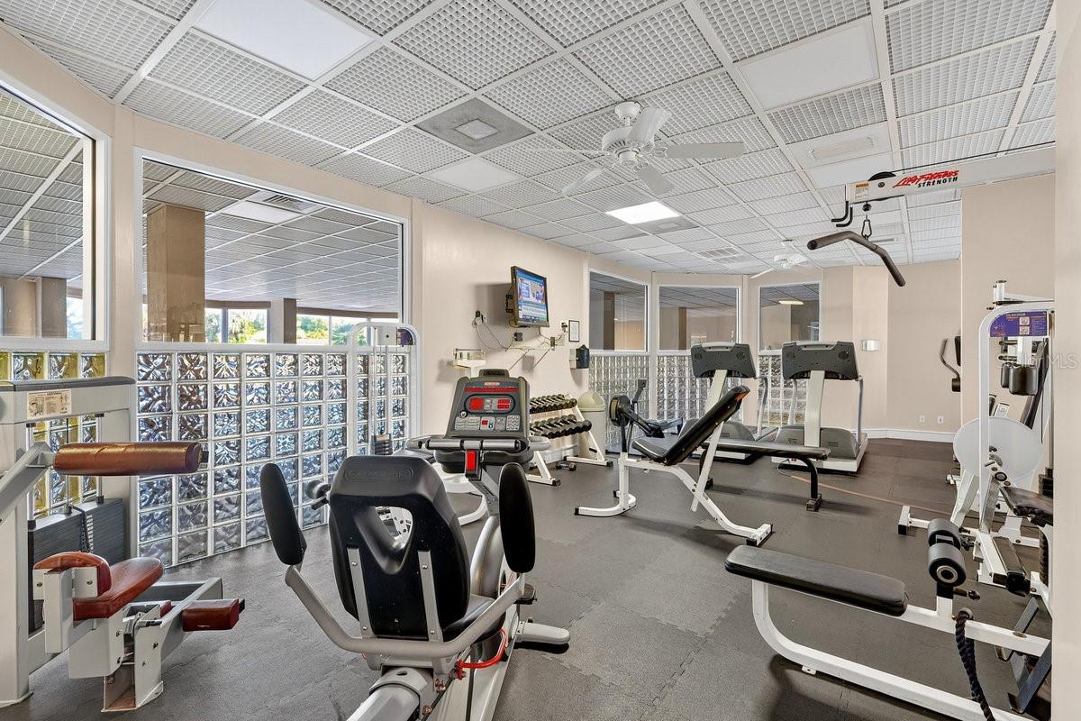 OCEANS CLOVERLEAF CONDO - Residential