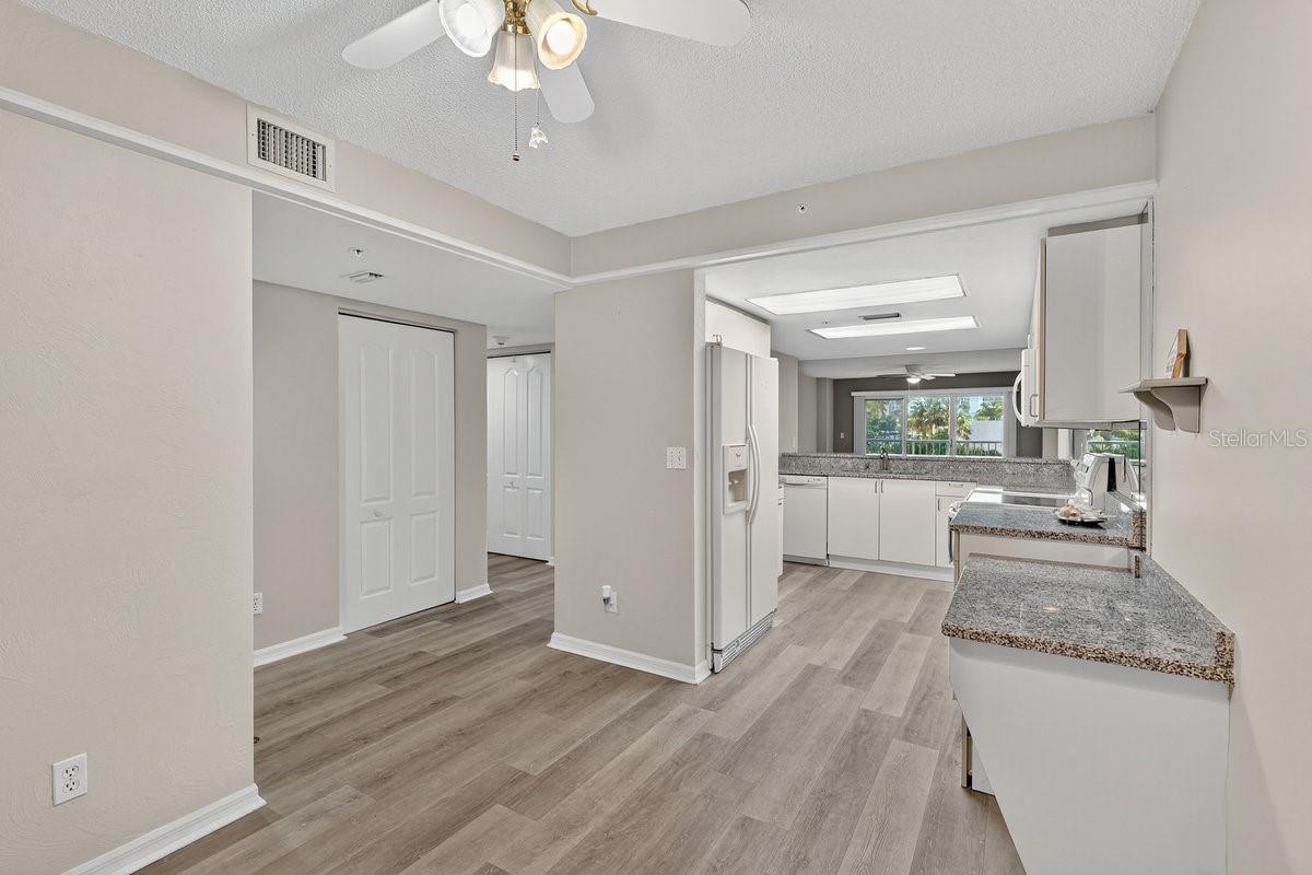 OCEANS CLOVERLEAF CONDO - Residential