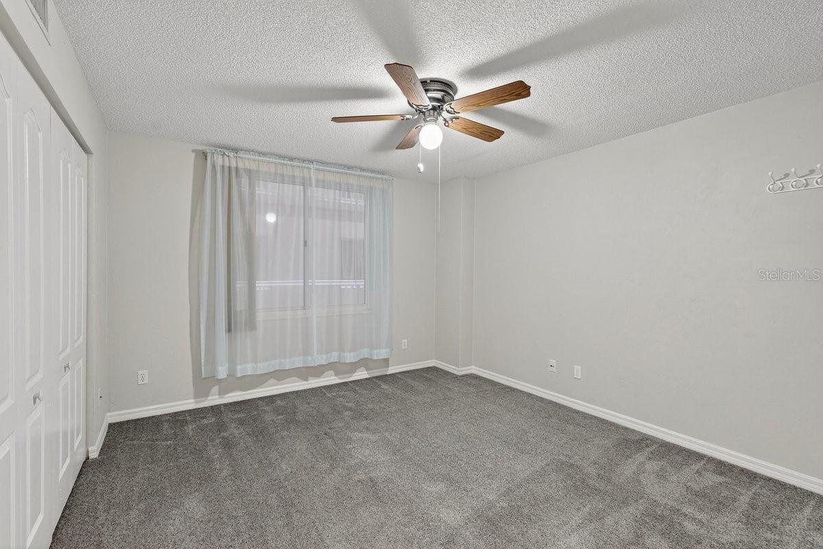 OCEANS CLOVERLEAF CONDO - Residential