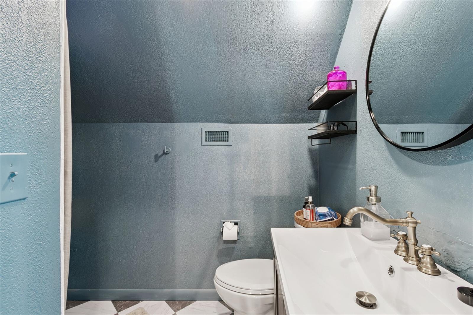 KENWOOD SUB ADD - Residential