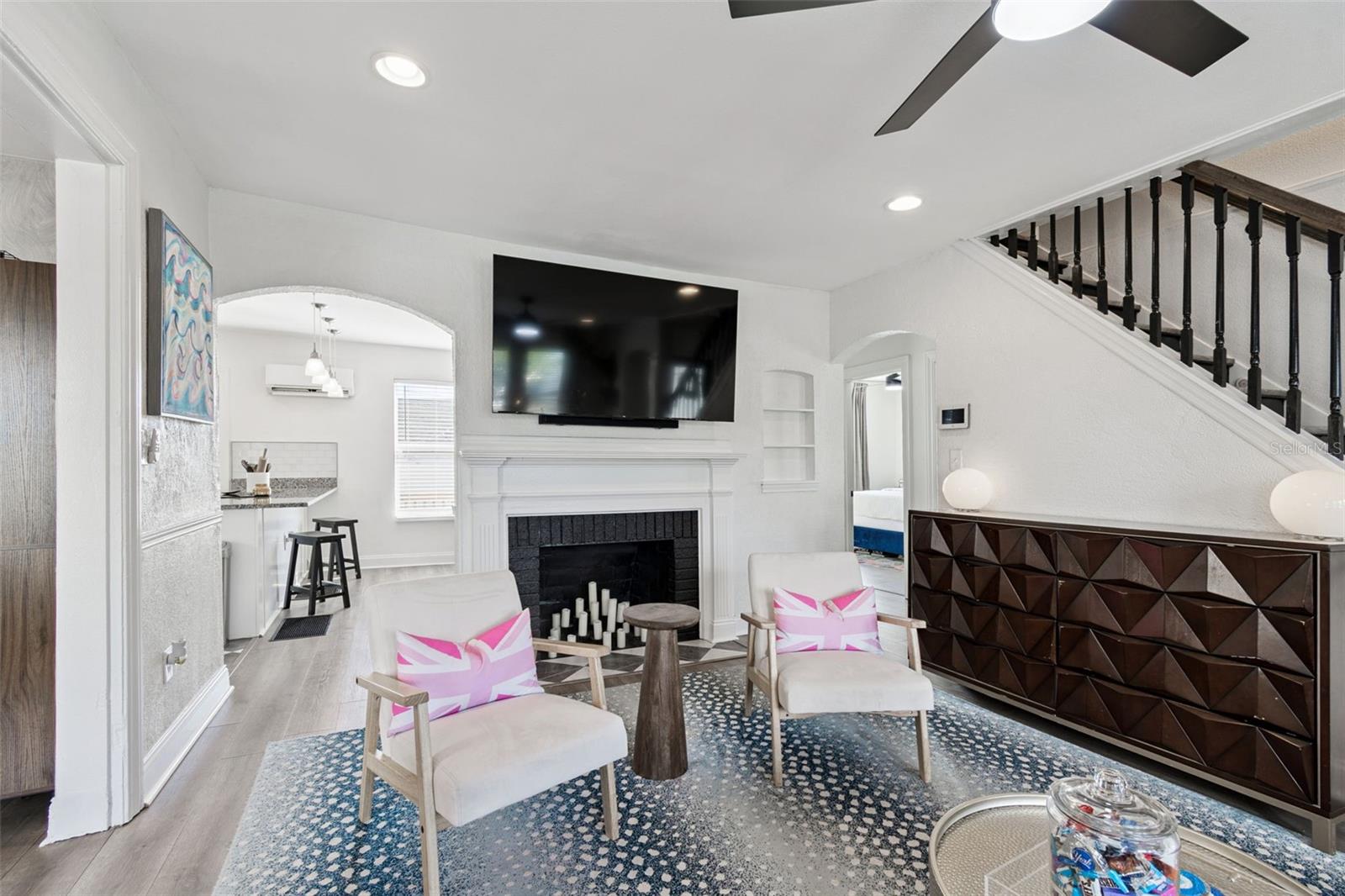 KENWOOD SUB ADD - Residential