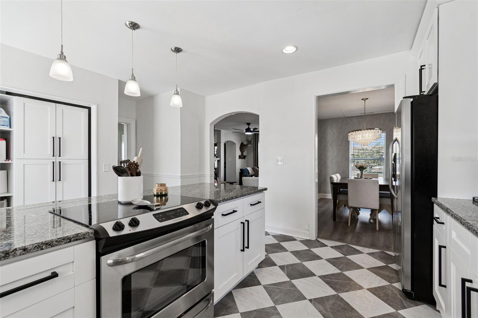 KENWOOD SUB ADD - Residential