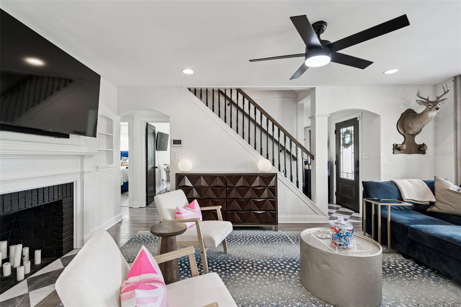 KENWOOD SUB ADD - Residential