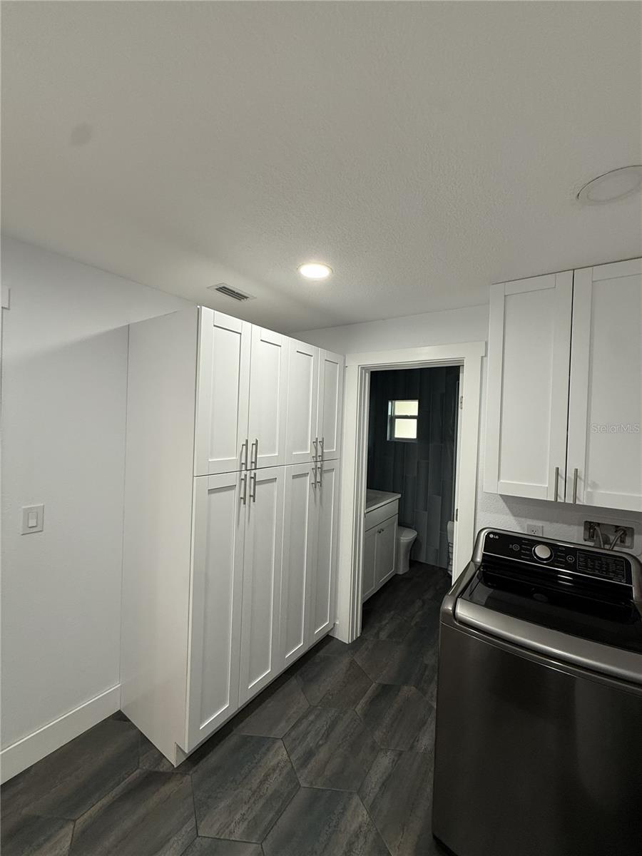 PINELLAS GROVES - Residential