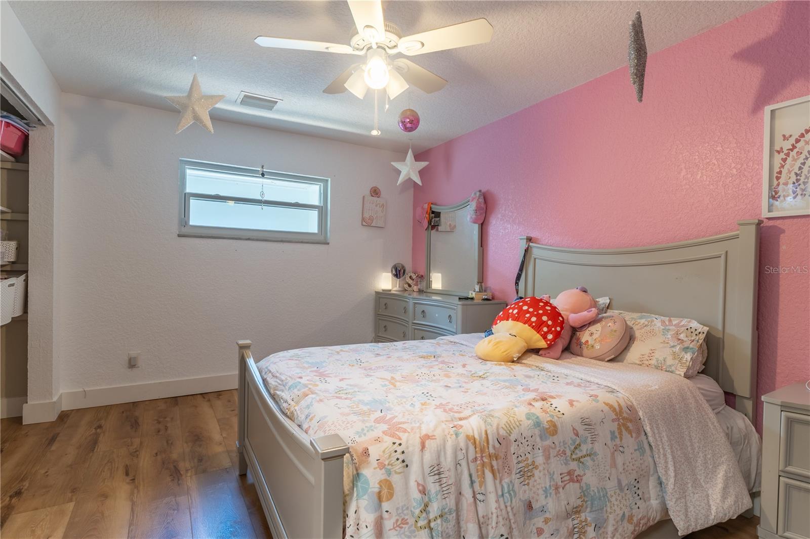 PINELLAS GROVES - Residential
