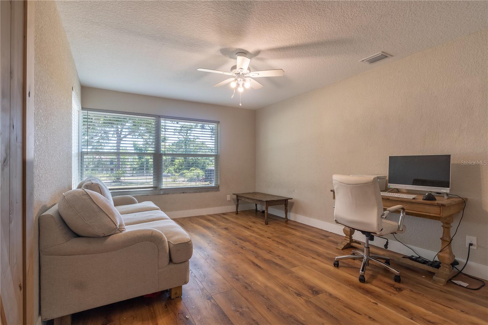 PINELLAS GROVES - Residential