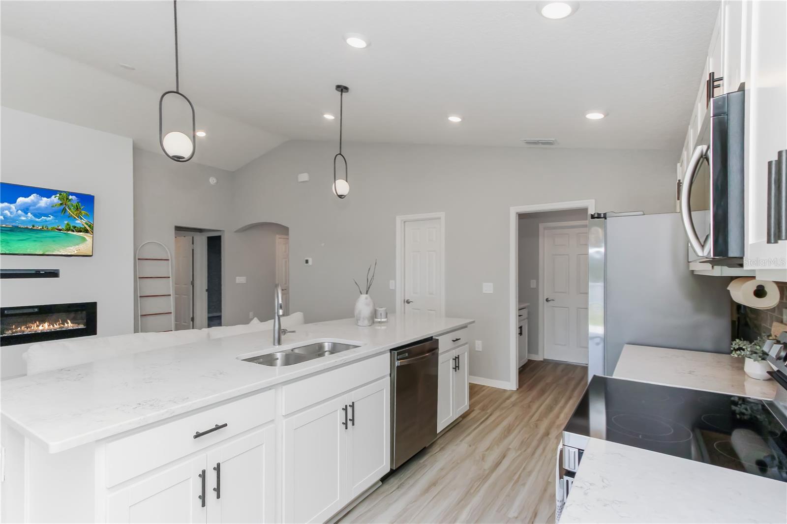 CHAPEL CRK VLGS 7 & 8 PH 1-3 - Residential