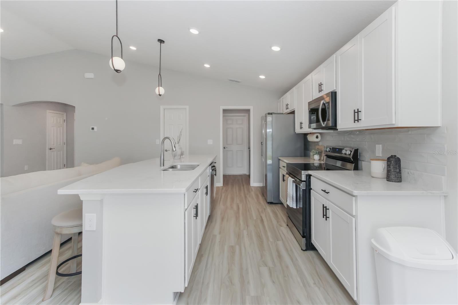 CHAPEL CRK VLGS 7 & 8 PH 1-3 - Residential