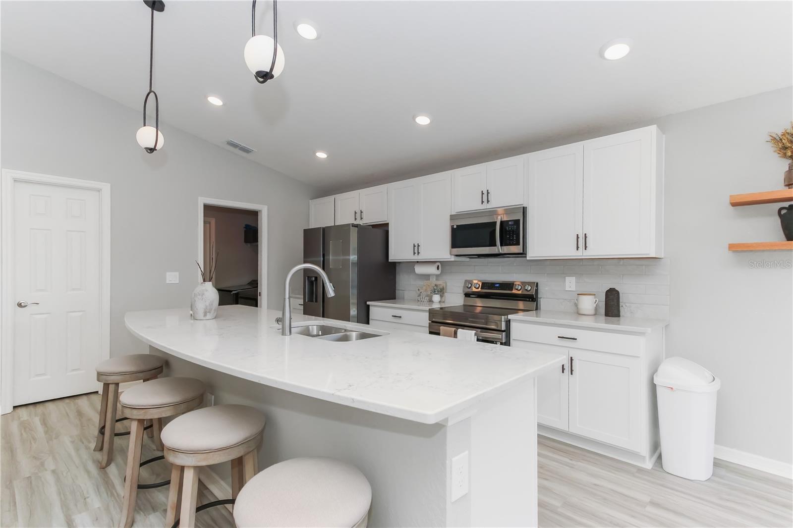 CHAPEL CRK VLGS 7 & 8 PH 1-3 - Residential