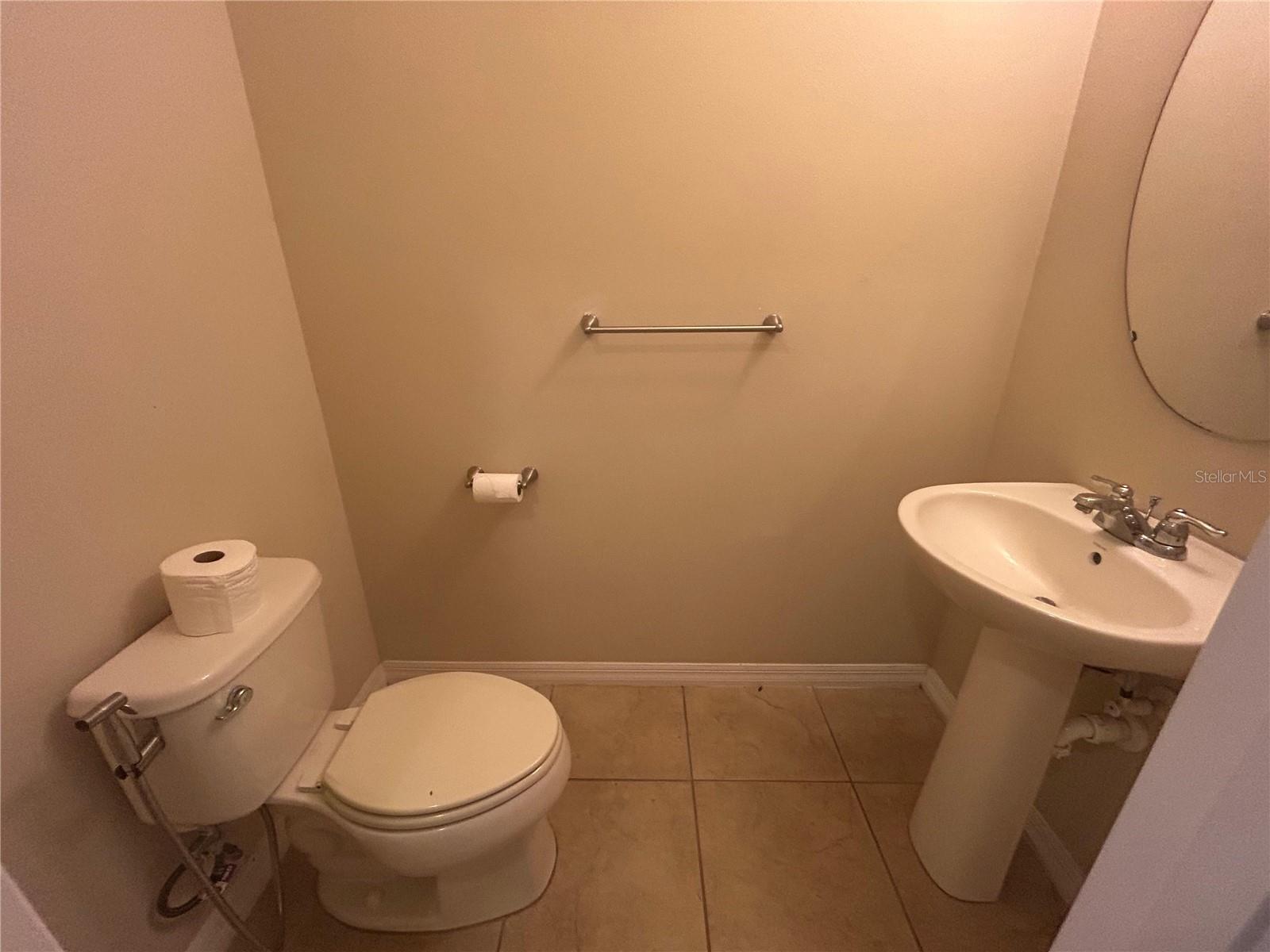 LAKE BURDEN SOUTH PH 2 - Residential Lease