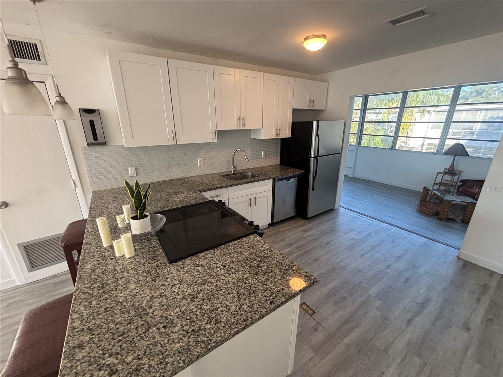 CLEARVIEW OAKS CONDO - Residential