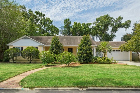 4 beds bed, 3 baths bath property at 4206 W Obispo Street, Tampa, FL 33629