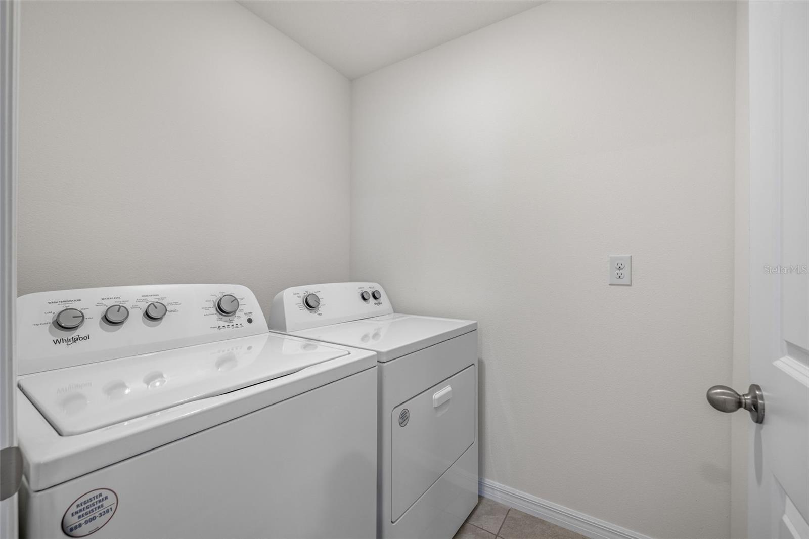 BARRINGTON/STERLING HILL - Residential