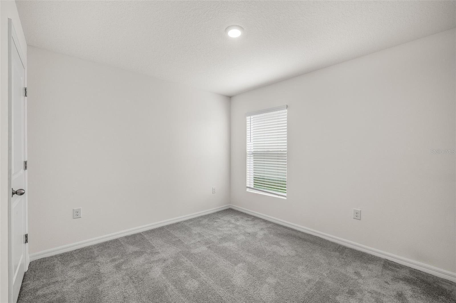 BARRINGTON/STERLING HILL - Residential