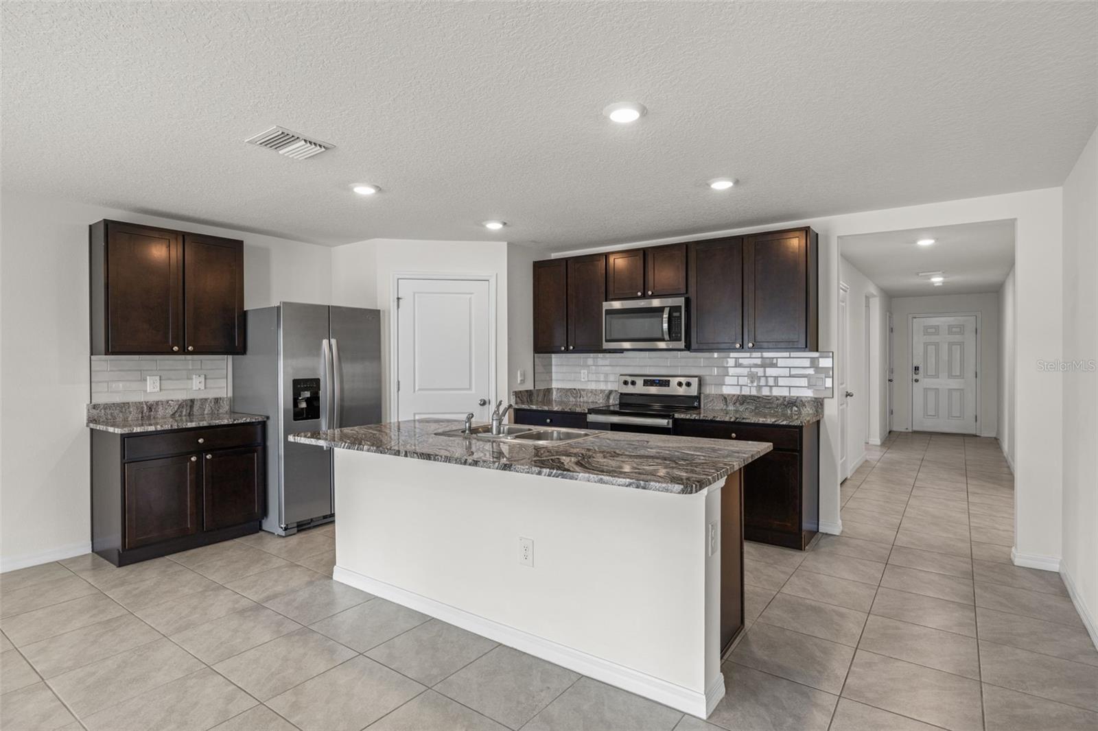 BARRINGTON/STERLING HILL - Residential