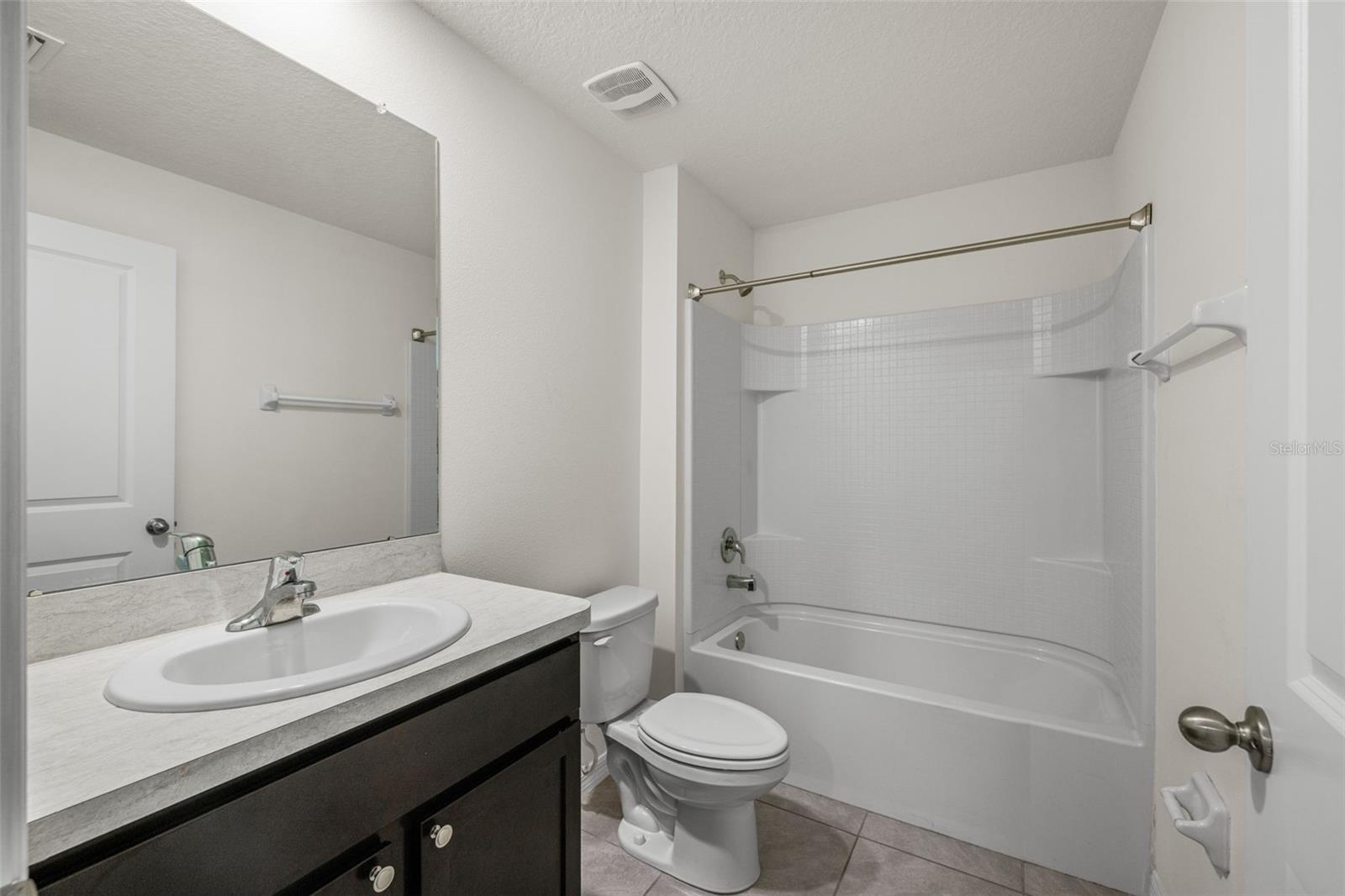 BARRINGTON/STERLING HILL - Residential