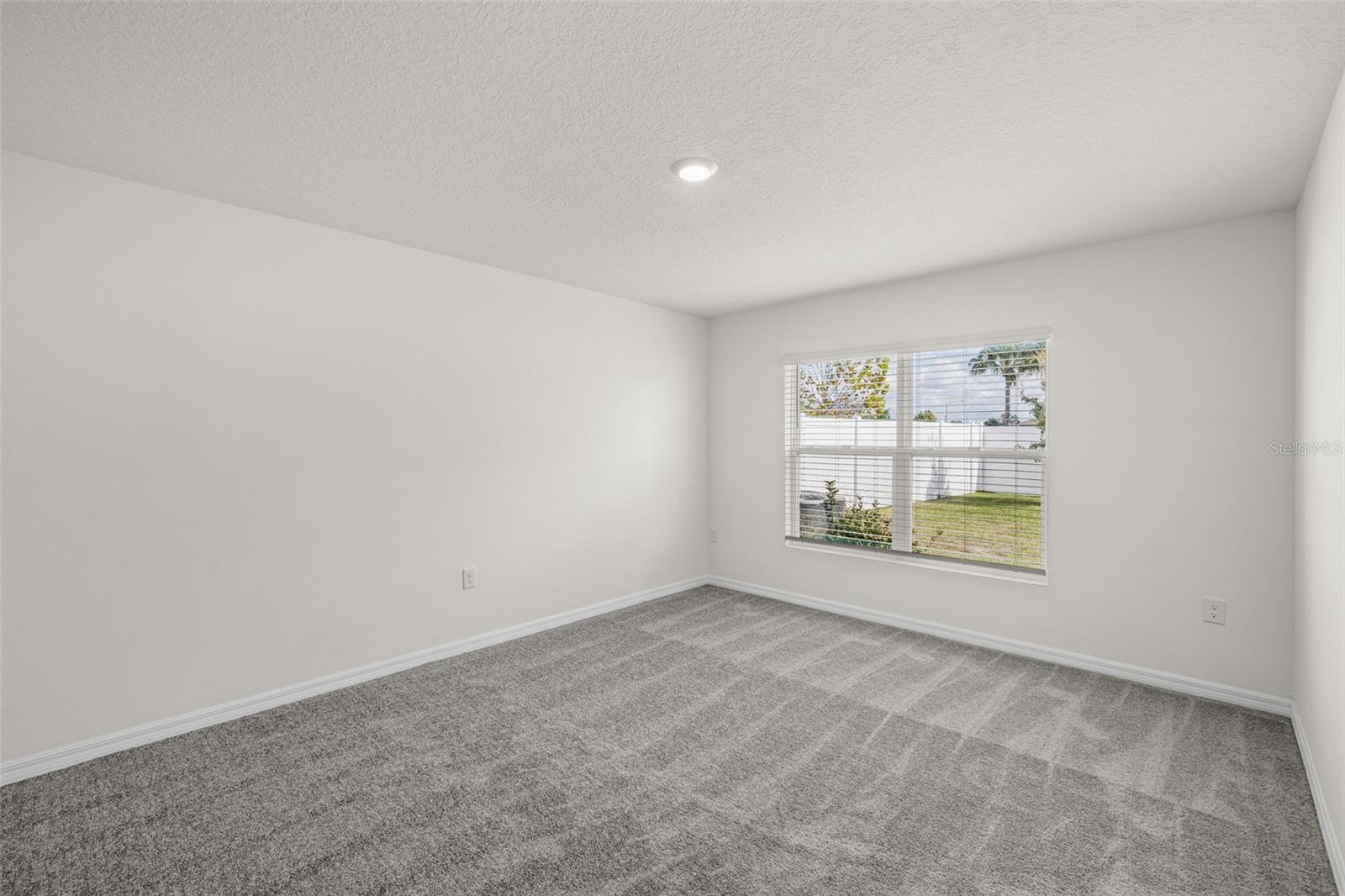 BARRINGTON/STERLING HILL - Residential