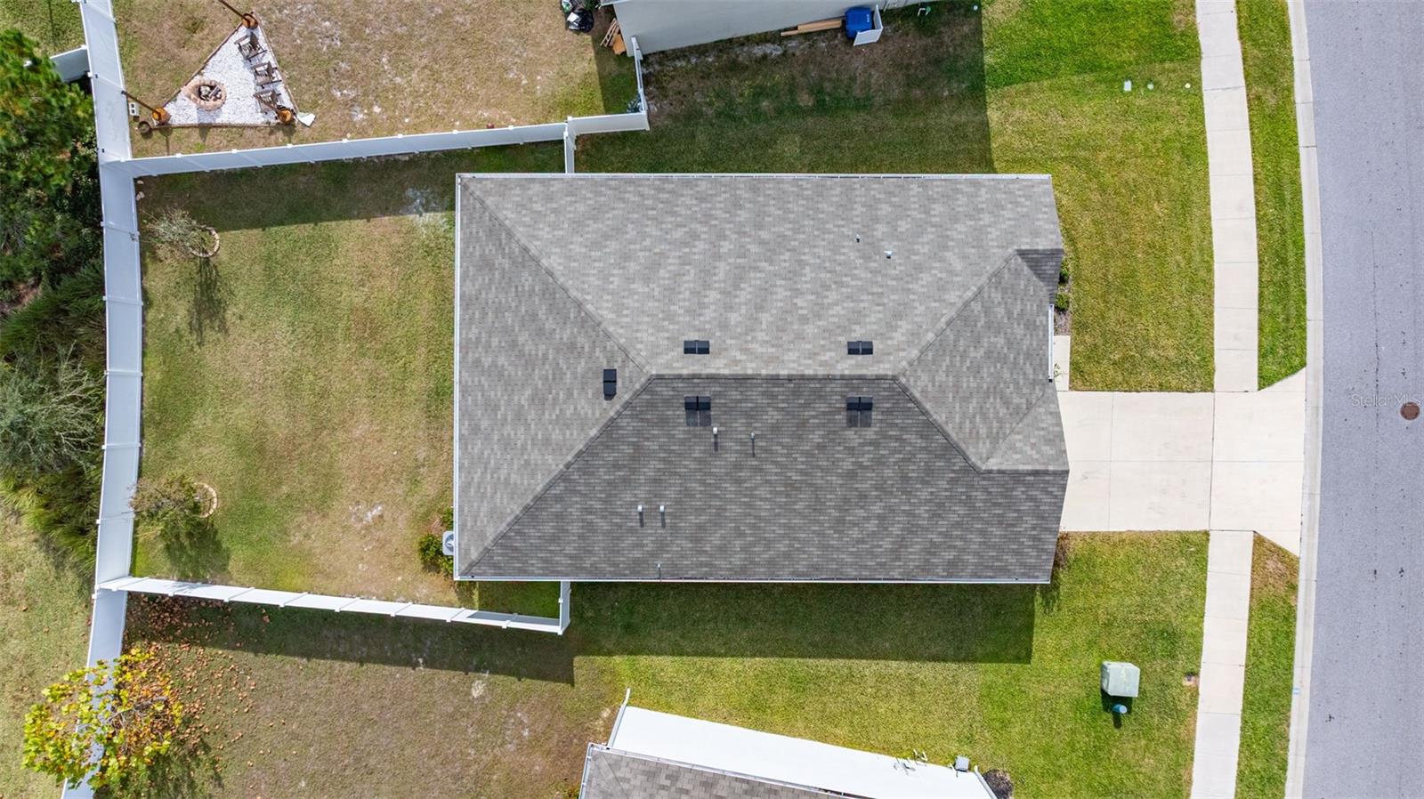 BARRINGTON/STERLING HILL - Residential