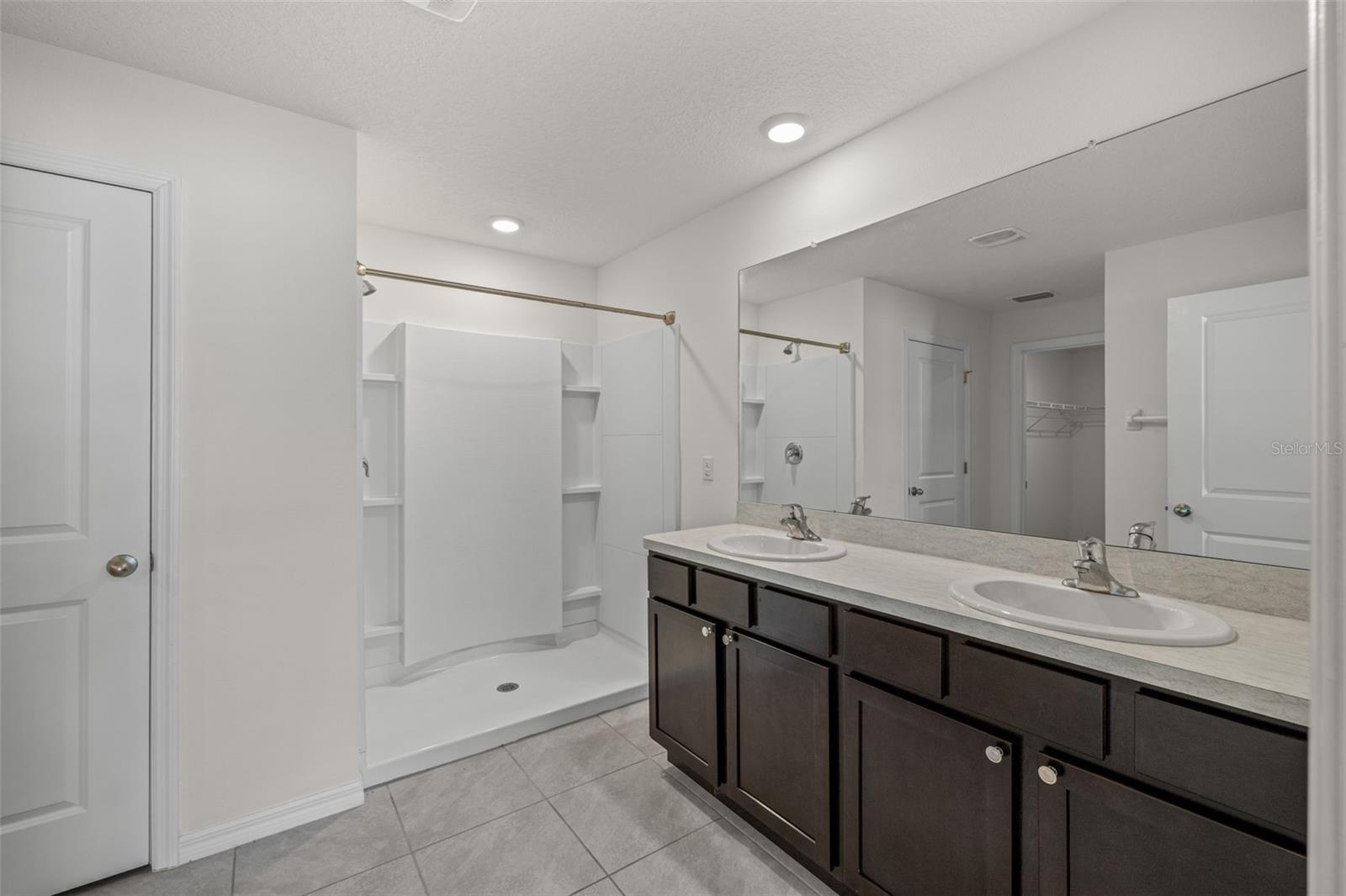 BARRINGTON/STERLING HILL - Residential