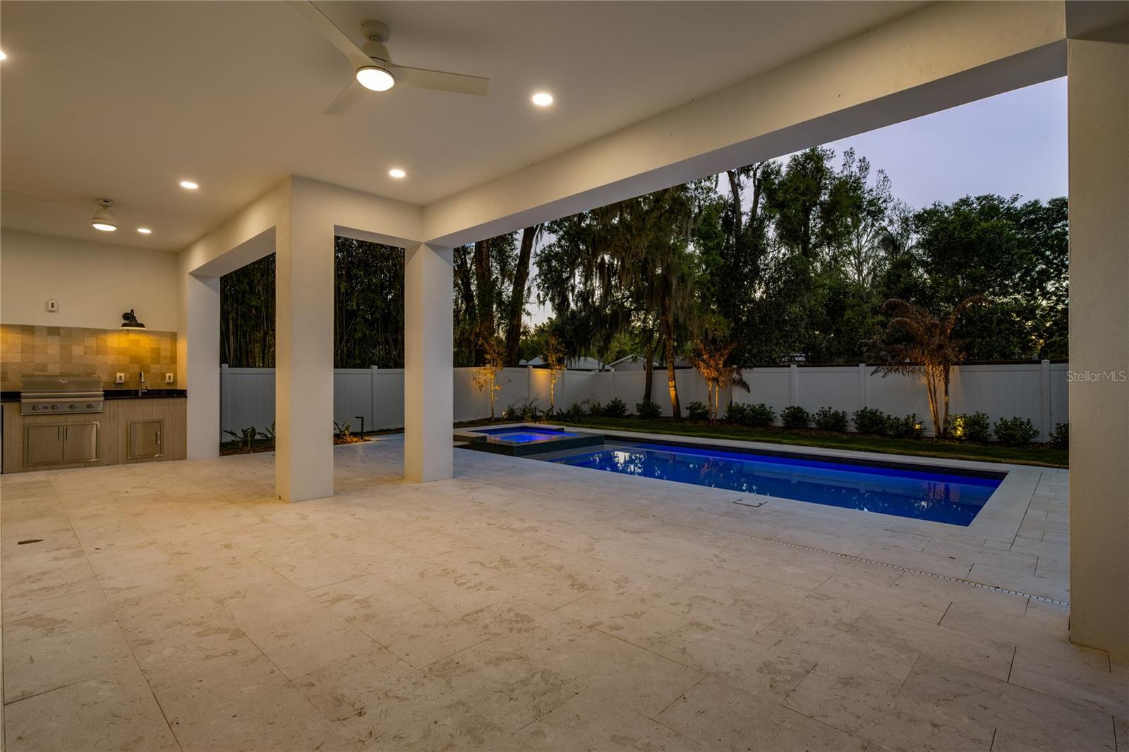 COMSTOCK PARK - Residential