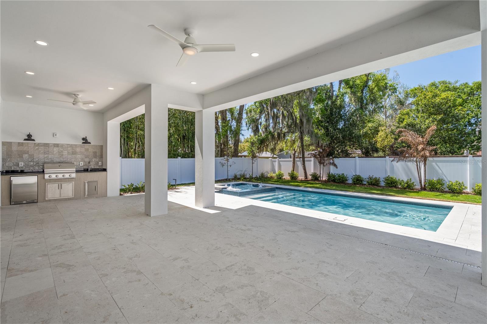 COMSTOCK PARK - Residential