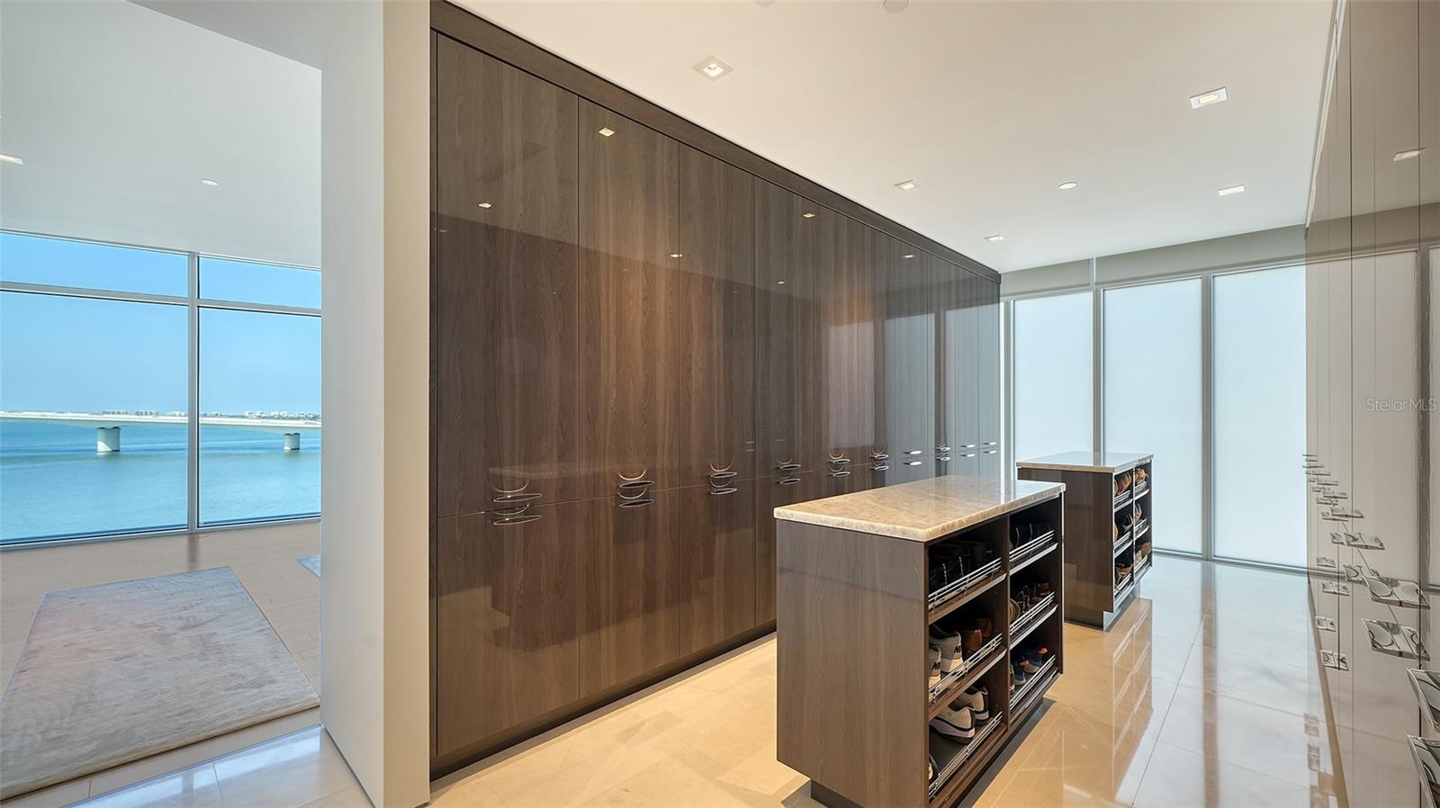 AQUA - Residential