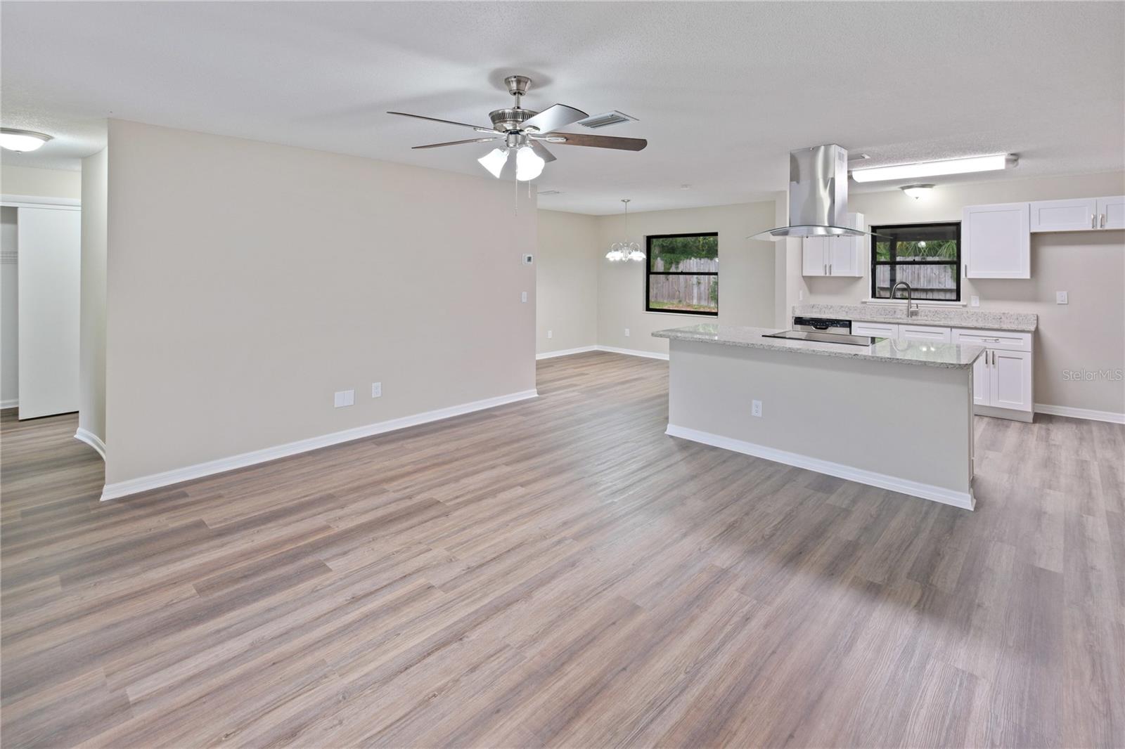 IMPERIAL ESTATES - Residential