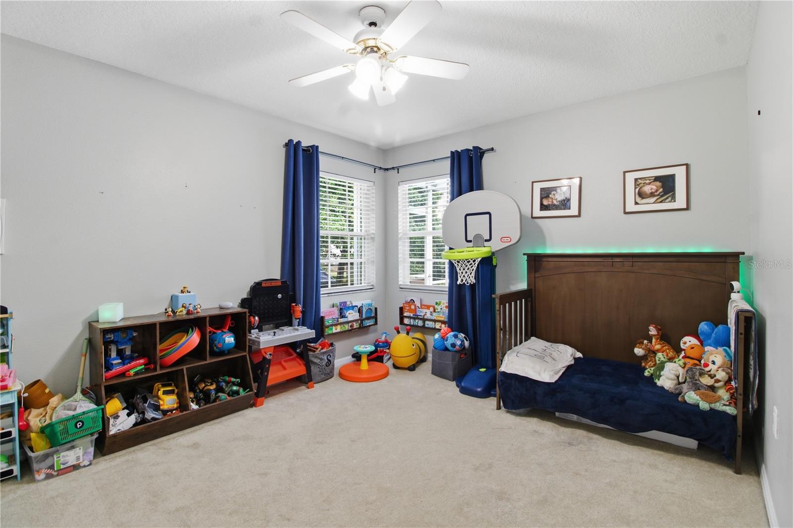 SLEEPY HOLLOW - Residential