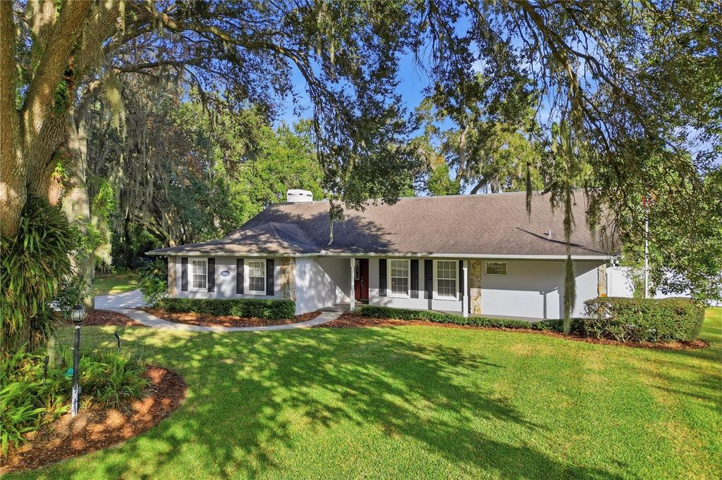Photo of 2535 Sleepy Hollow Lane, Lakeland, FL 33810 (MLS # L4957583)