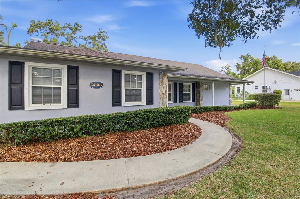 Photo of 2535 Sleepy Hollow Lane, Lakeland, FL 33810 (MLS # L4957583)