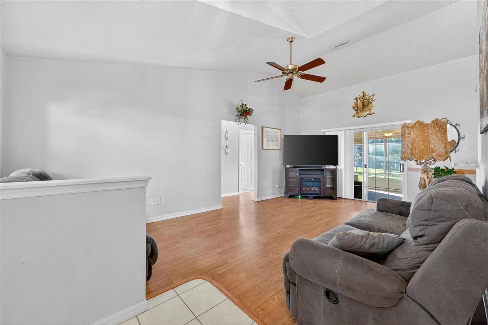 EUSTIS GRAND ISLAND HEIGHTS SUB - Residential