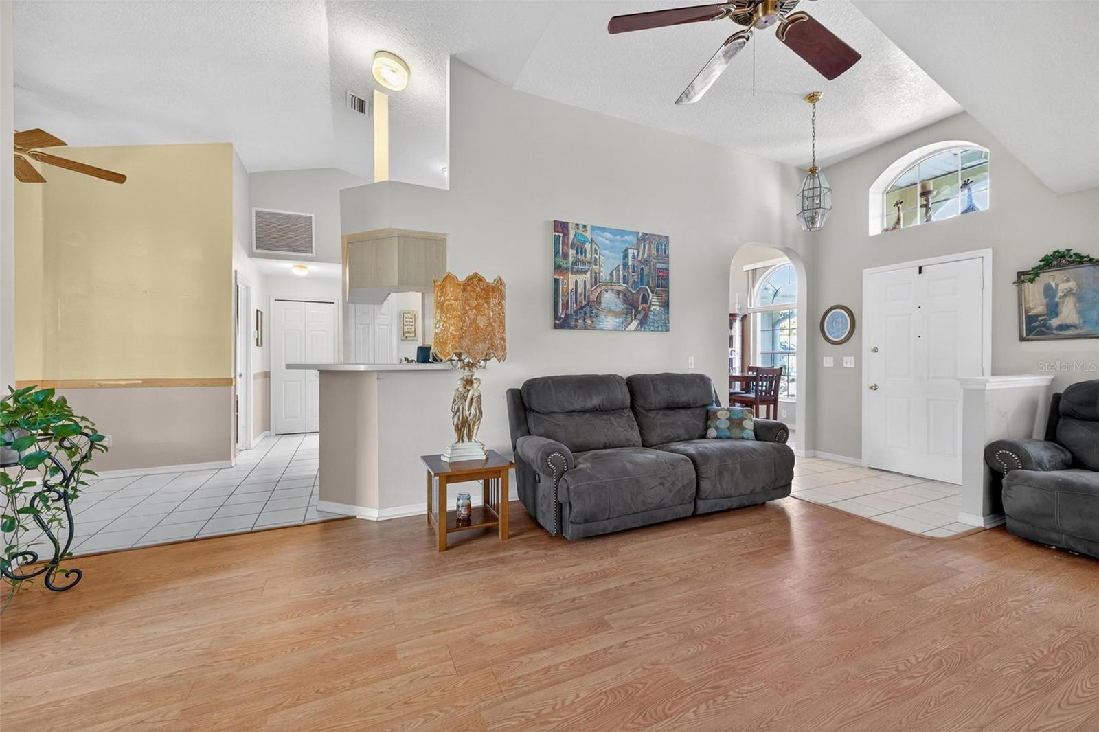 EUSTIS GRAND ISLAND HEIGHTS SUB - Residential