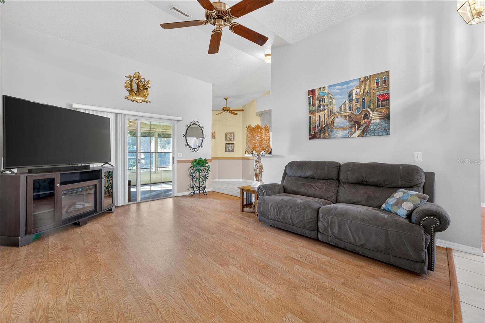 EUSTIS GRAND ISLAND HEIGHTS SUB - Residential