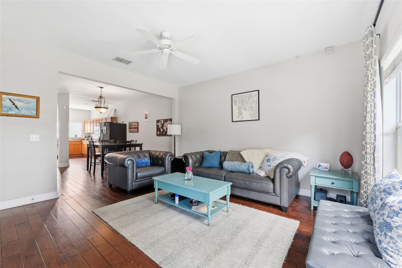 WESTSHORE TWNHMS - Residential