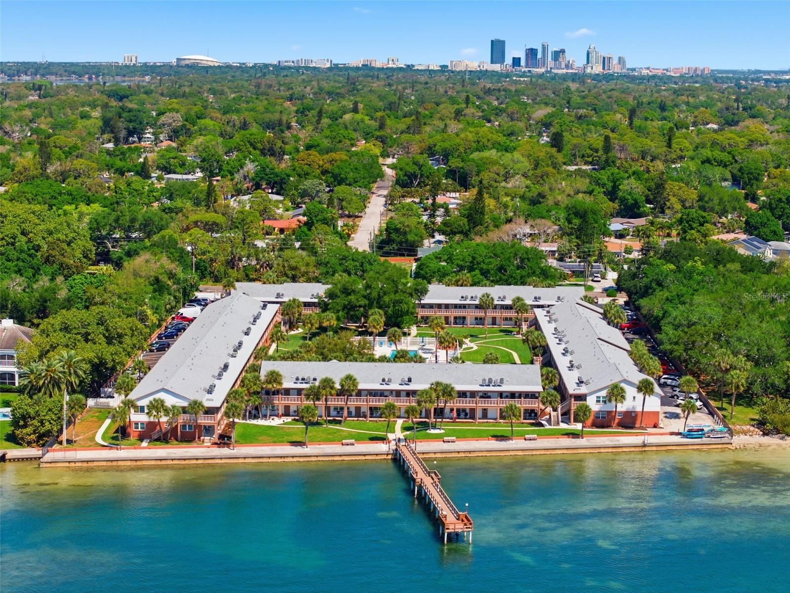 VELVET CLOAKE CONDO - Residential