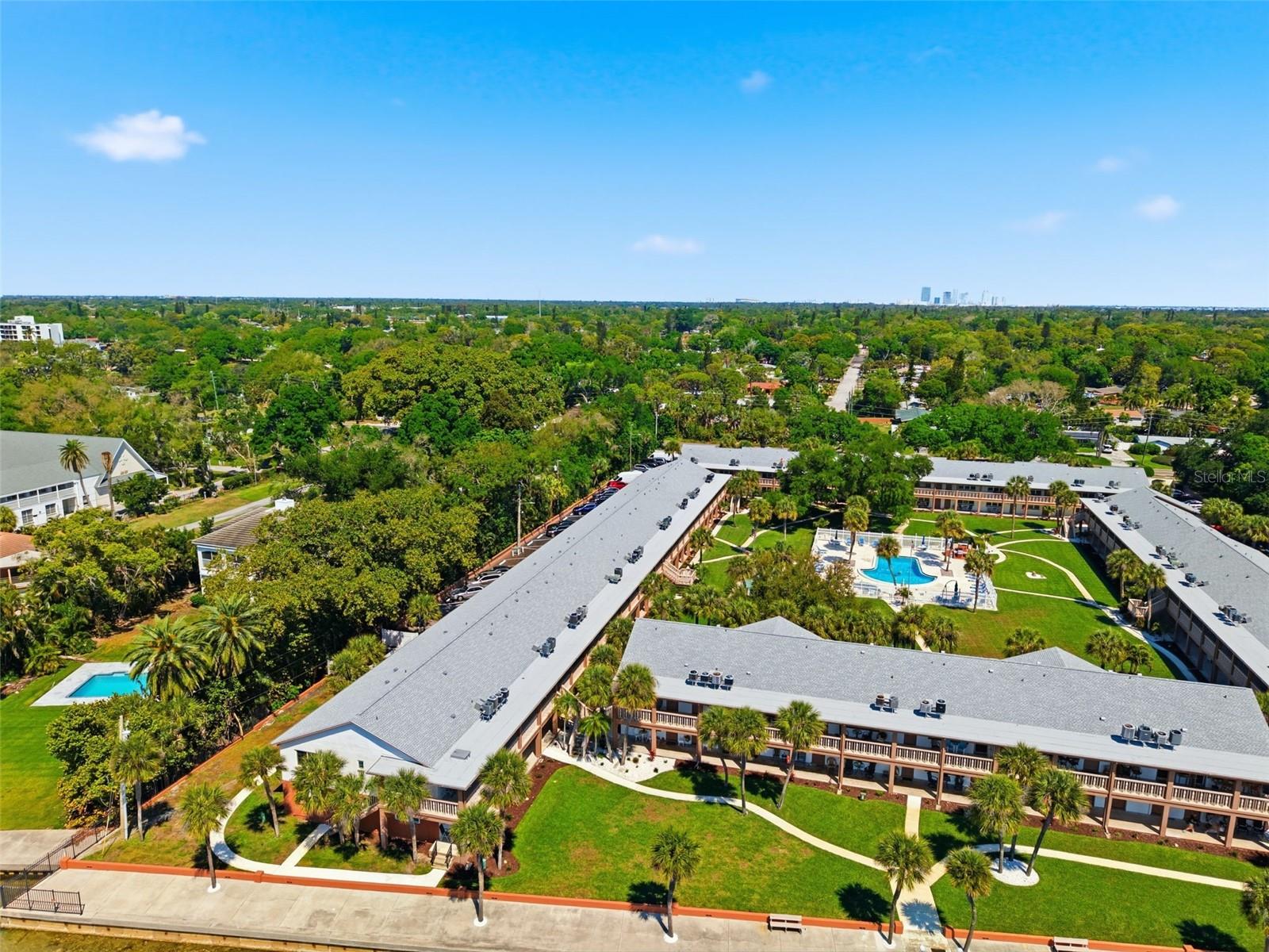 VELVET CLOAKE CONDO - Residential