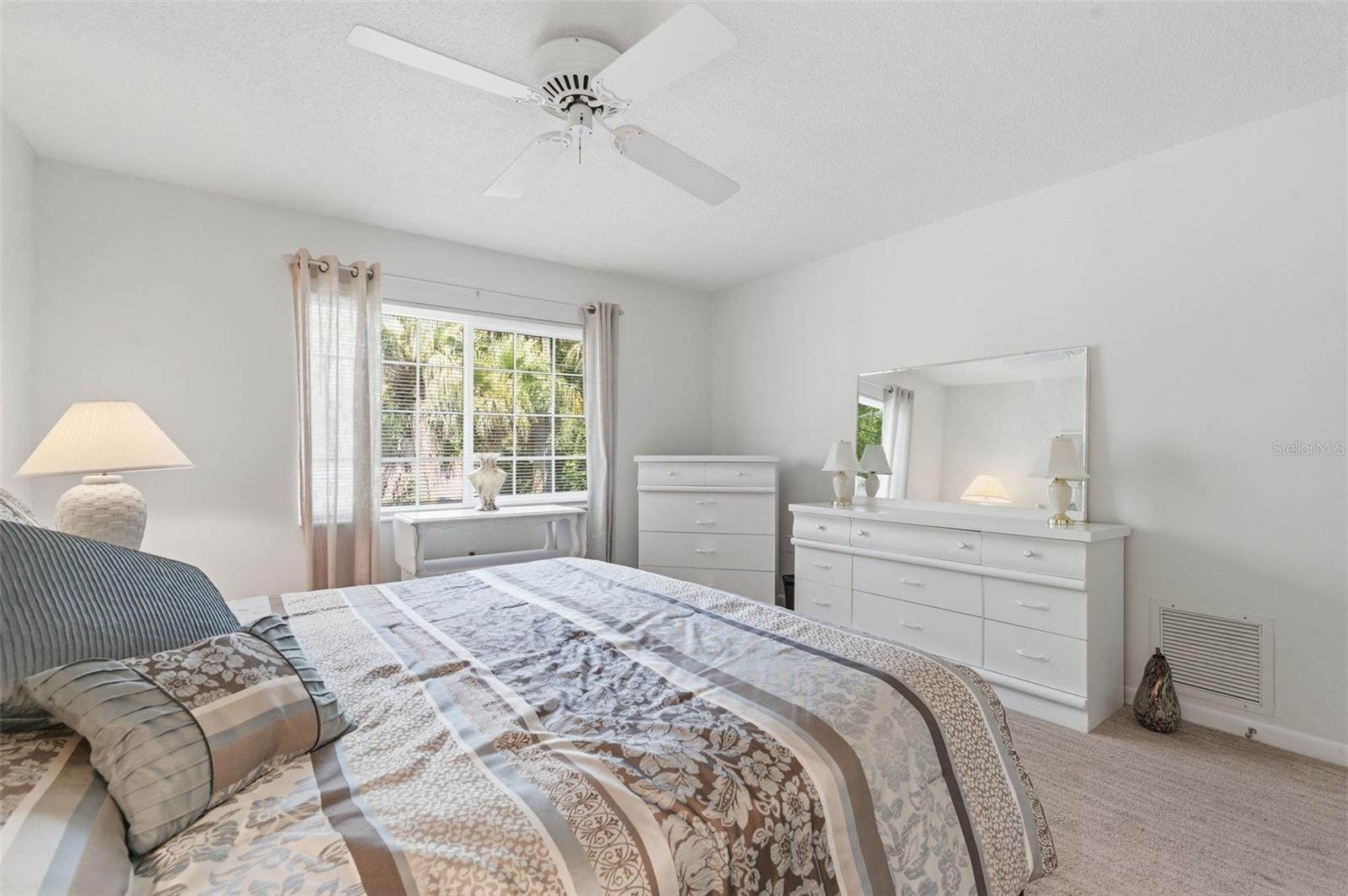 VELVET CLOAKE CONDO - Residential