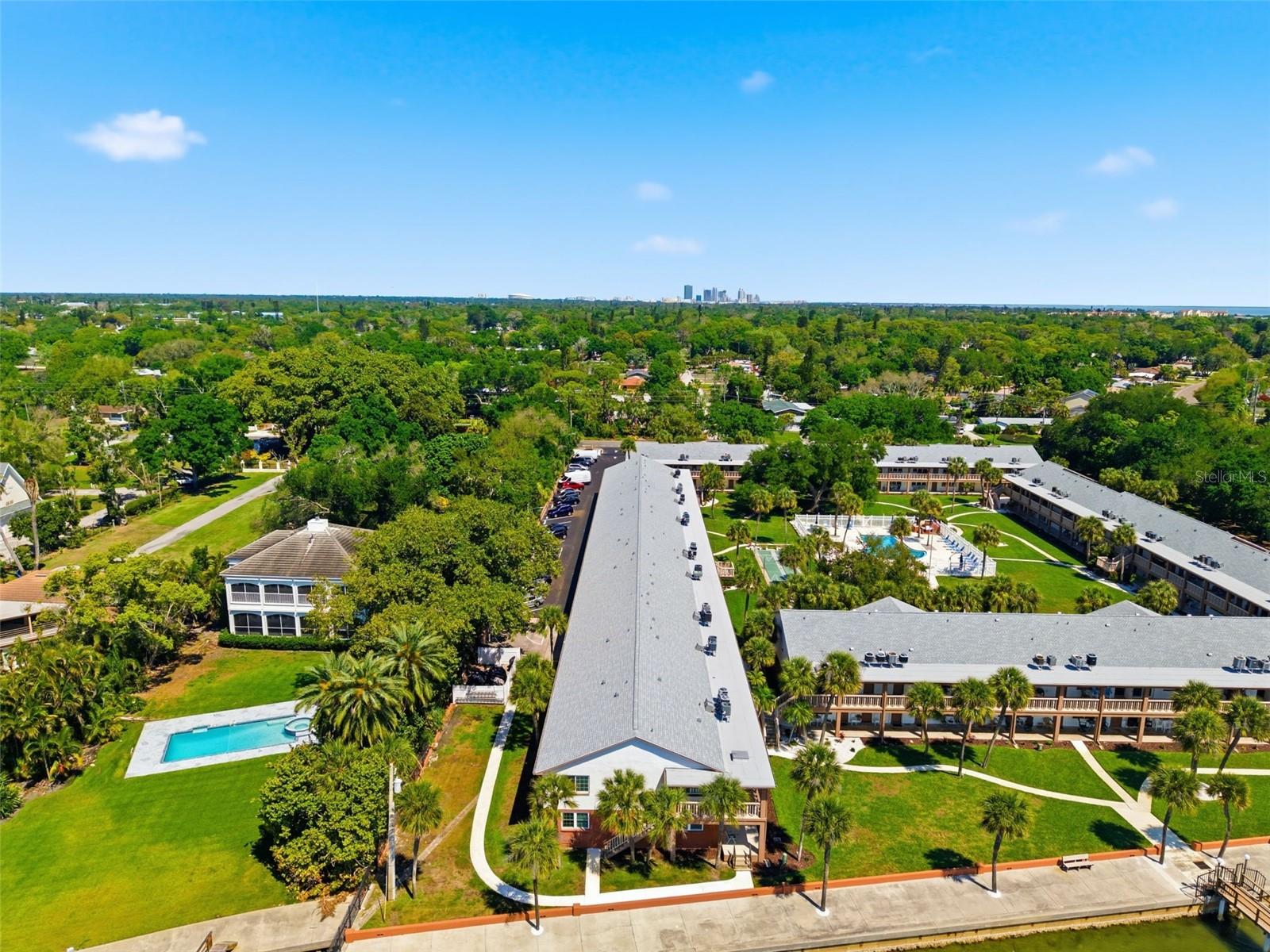 VELVET CLOAKE CONDO - Residential