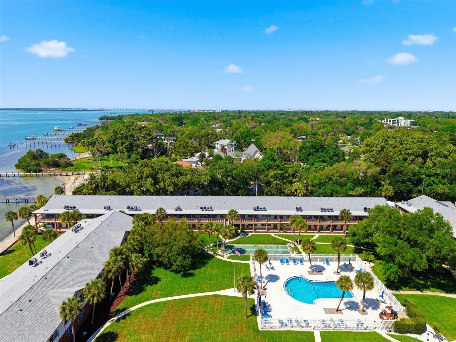 VELVET CLOAKE CONDO - Residential