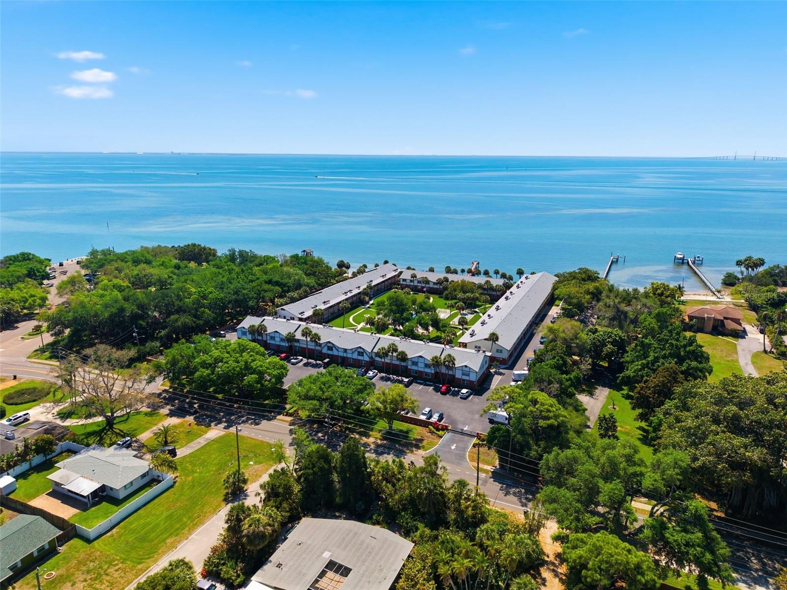 VELVET CLOAKE CONDO - Residential