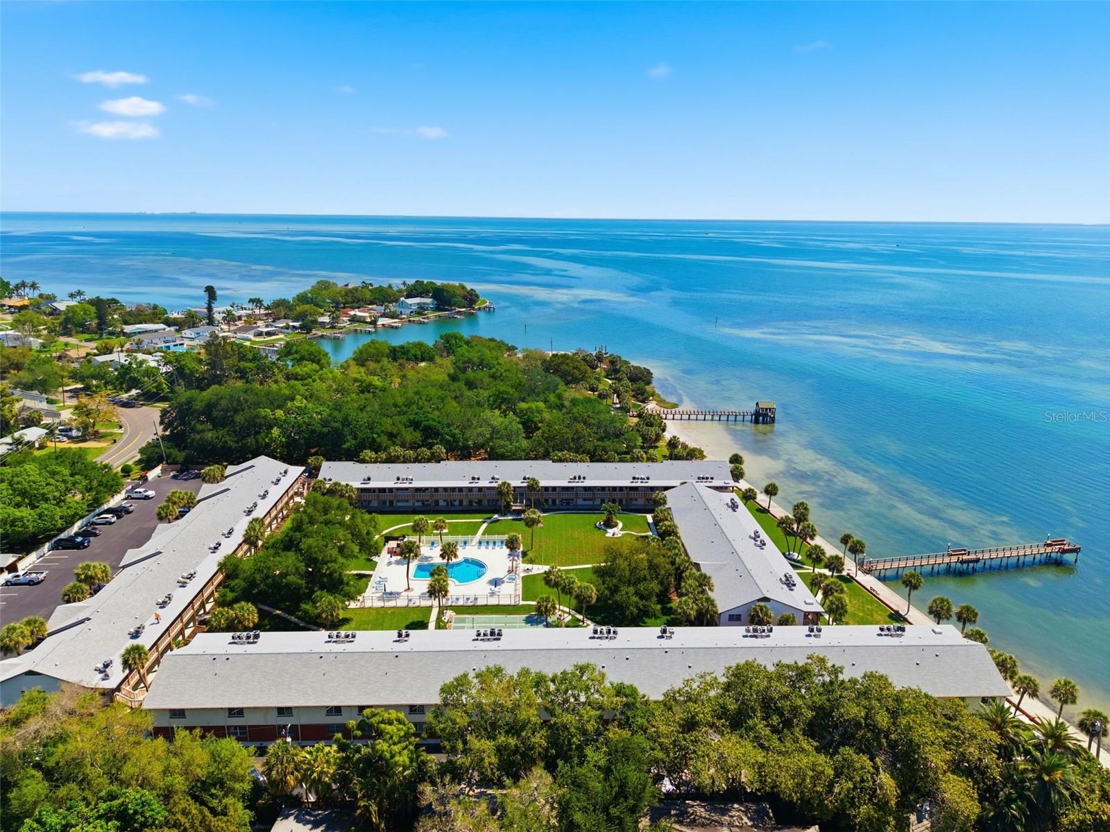 VELVET CLOAKE CONDO - Residential