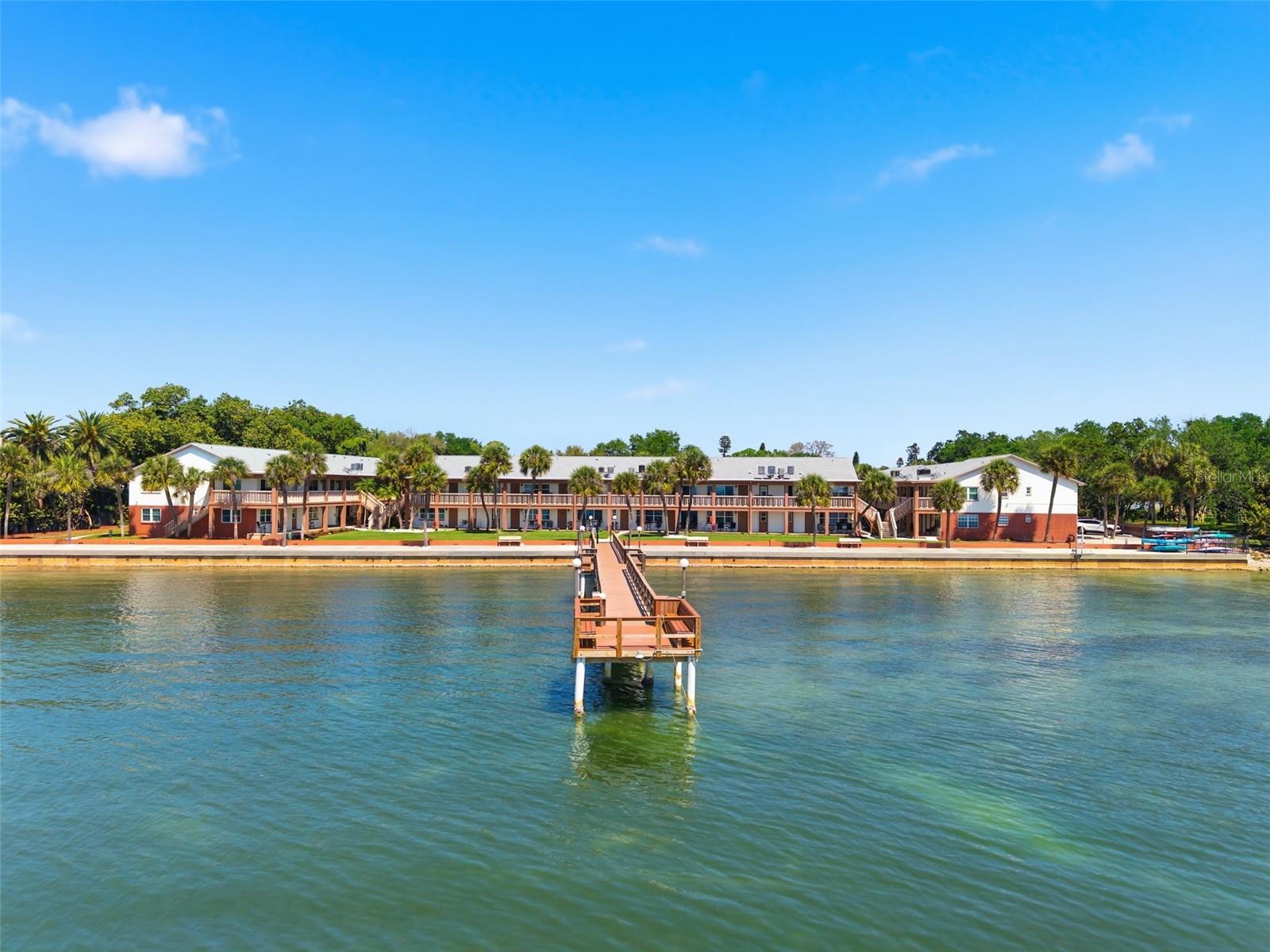 VELVET CLOAKE CONDO - Residential