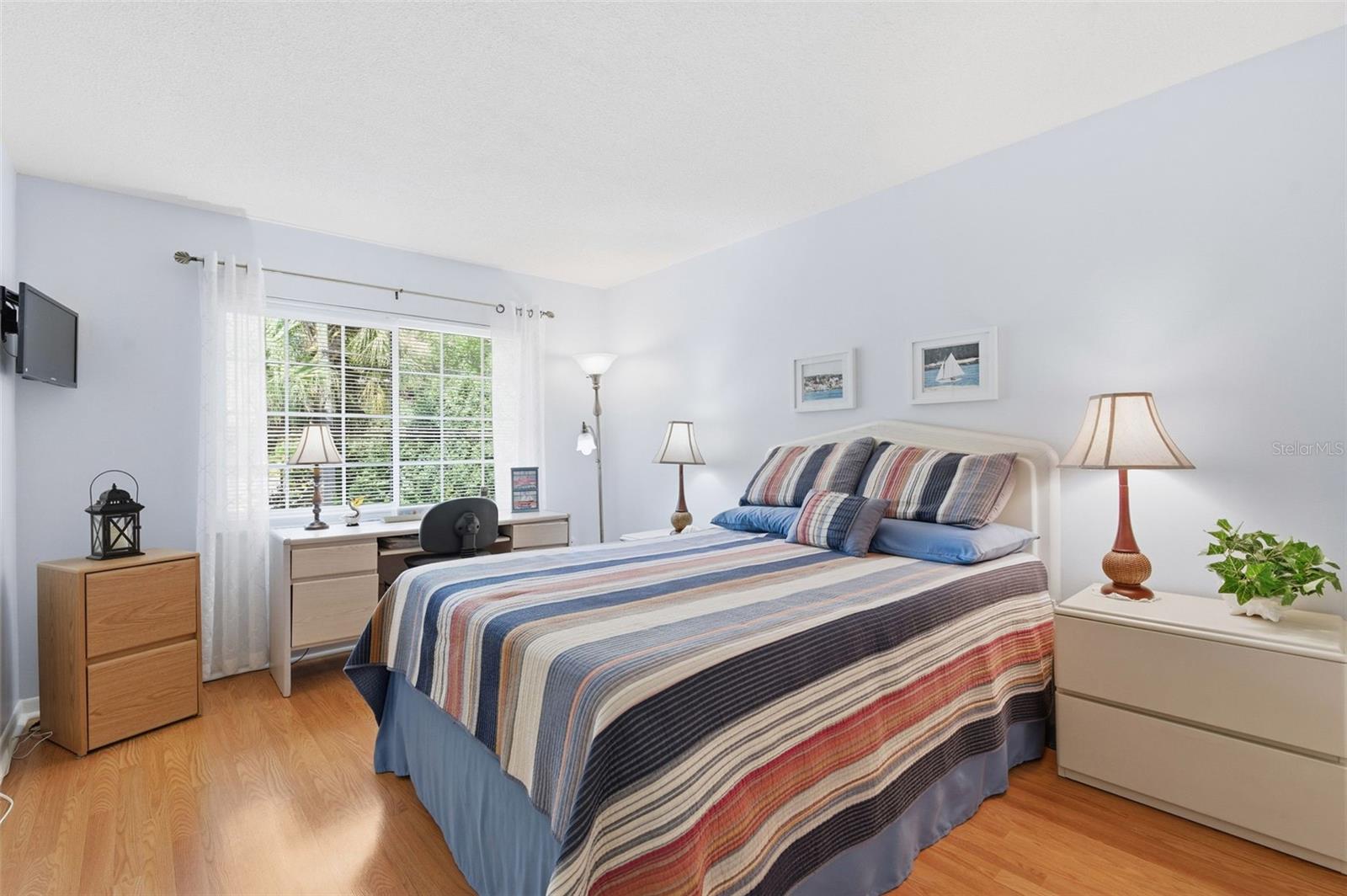 VELVET CLOAKE CONDO - Residential