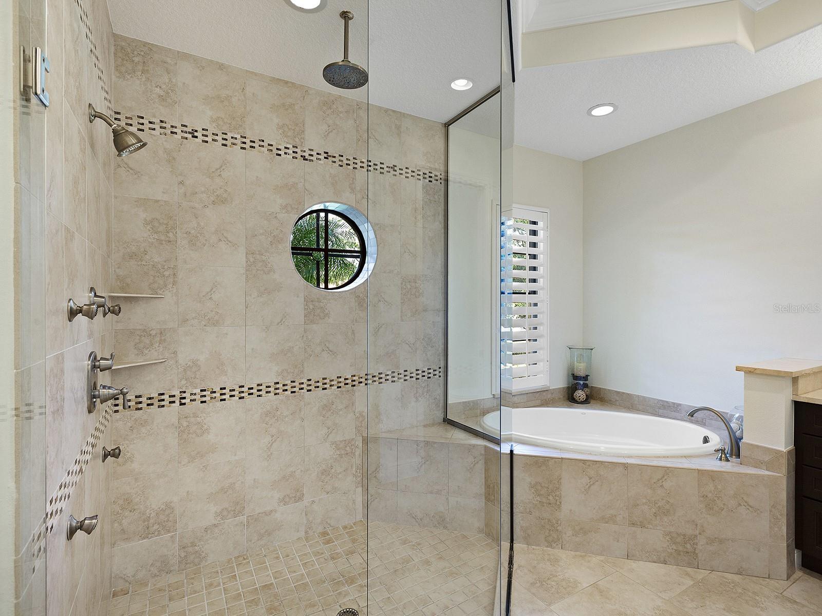 COUNTRY CLUB EAST AT LAKEWOOD RANCH - Residential