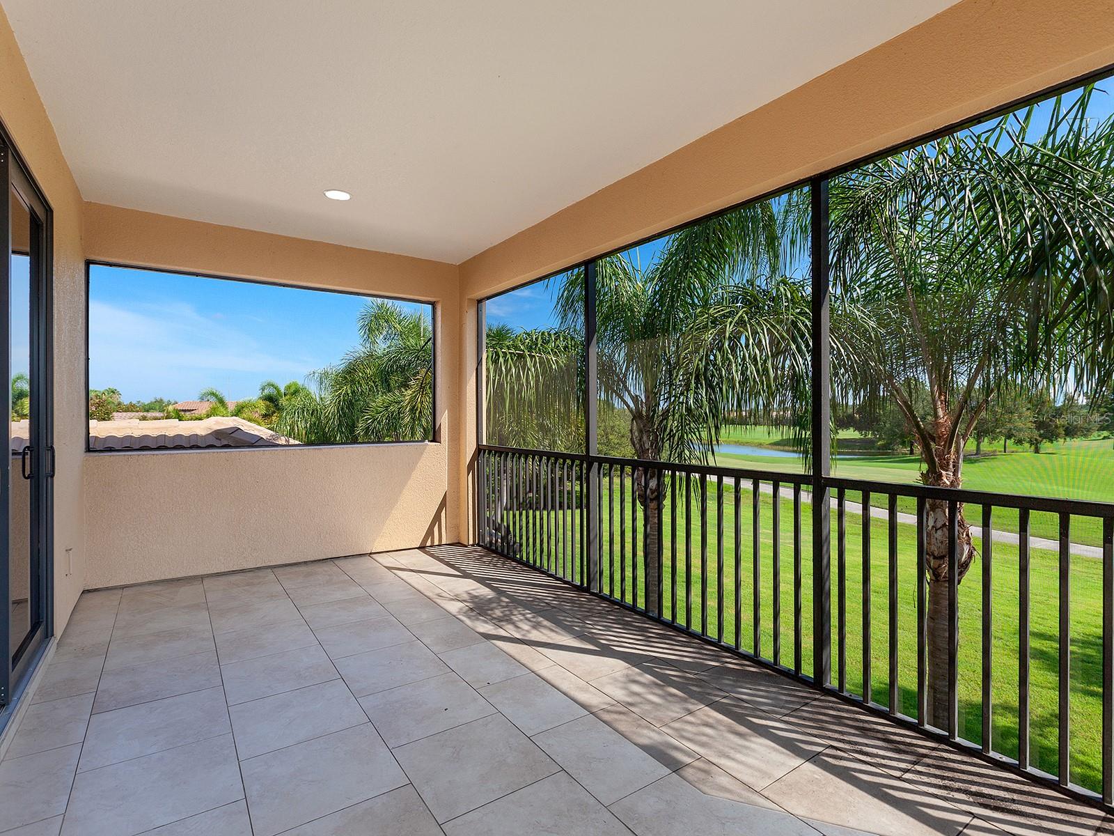 COUNTRY CLUB EAST AT LAKEWOOD RANCH - Residential